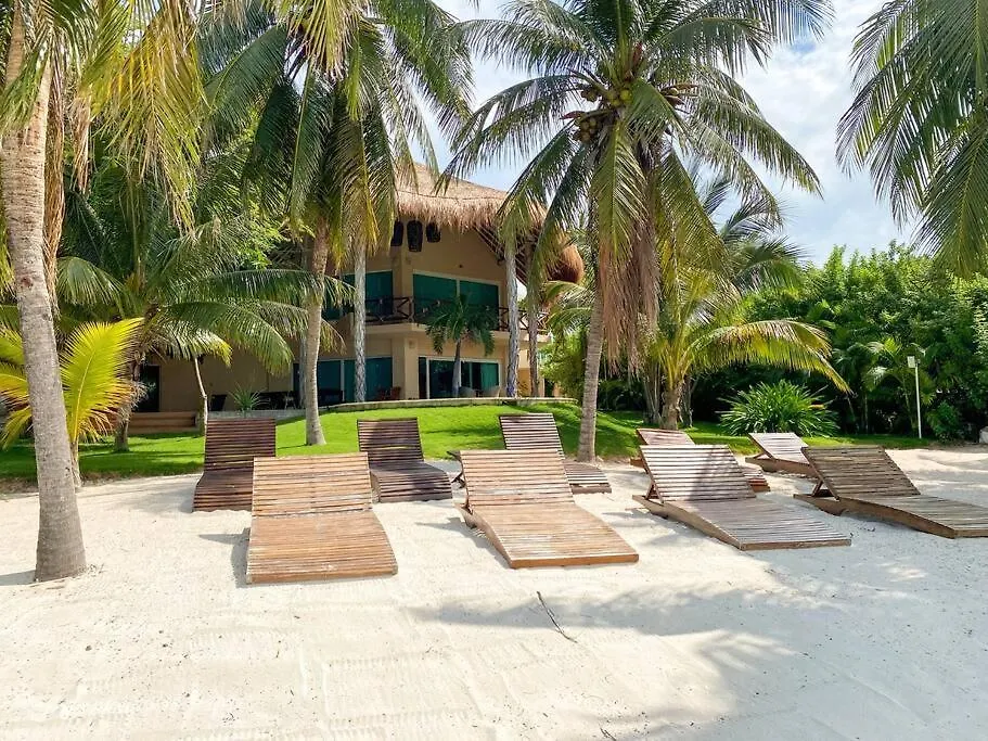 Villa Angela Isla Mujeres 0*,